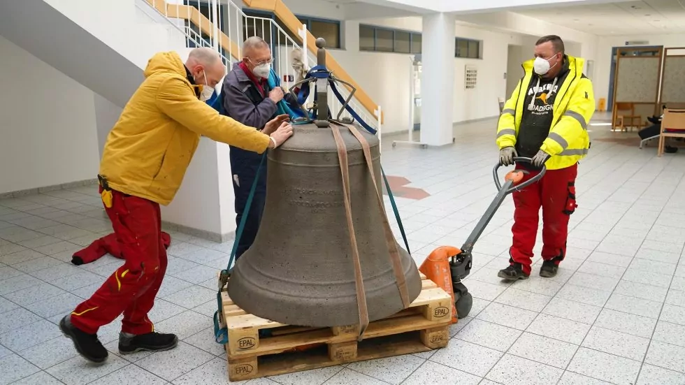 Transport der Glocke