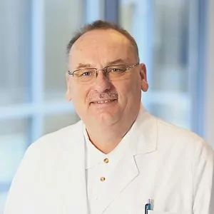 Dr. Thomas Seyrich